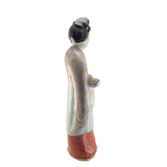 Vintage Hand-Painted Chinese Woman Holding Scroll Statue Figurine 10 inch - Picture 5 of 7